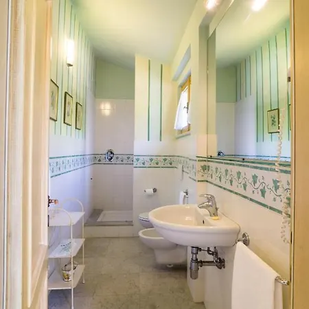 Sleeps 4 Pool T313039 *